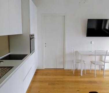 Bosisio Parini House | La casa al lago
