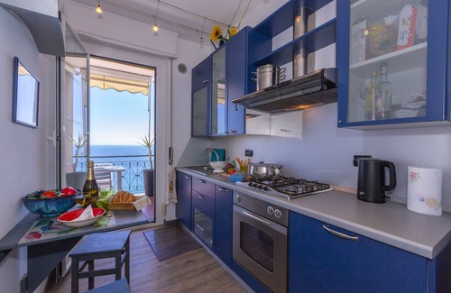 Capo Mimosa-Rollo Apartment | La Casa al Sole - beautiful sea view, Cervo, Italy