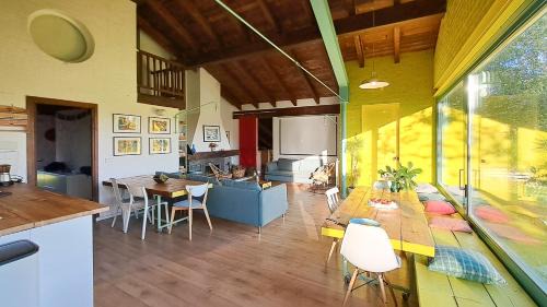 Cercedilla House | La Casa Amarilla de Cercedilla