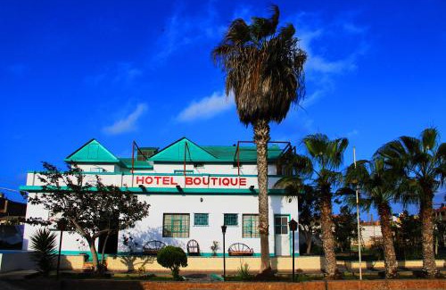 Huacho Hotel | La Casa de Algodon