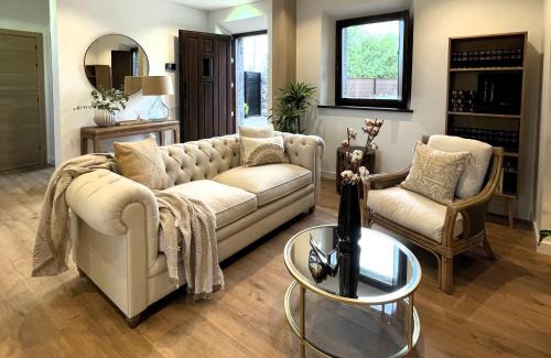 Carreno House | La Casa De Amparo