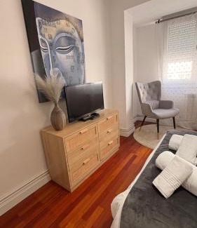 Lugo Apartment | La casa de Elena con terraza en el centro