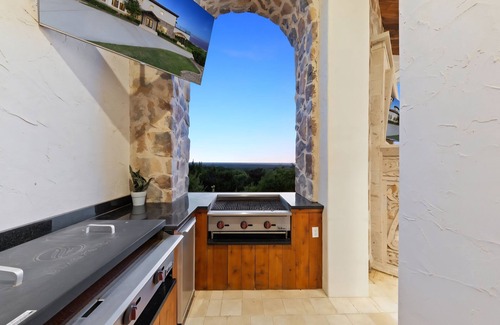 Decatur House | LA CASA DE FE-Spanish Manion on 25 acre estate, GREAT FOR CORPORATE RETREATS