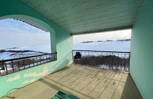 Azerbaijan Ski Chalet | La Casa de Habel