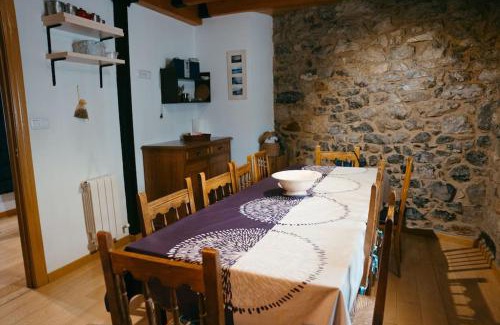 Puebla de Lillo House | La casa de Juan el Cantero