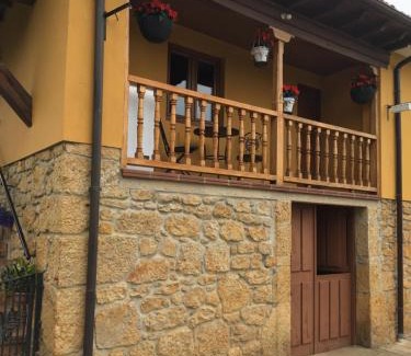 San Juan de Parres House | LA CASA DE LOS GÜELOS