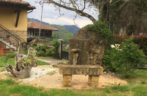 San Juan de Parres House | LA CASA DE LOS GÜELOS