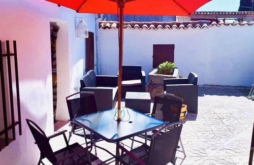 Alcabon House | LA CASA DE LOS LIRIOS