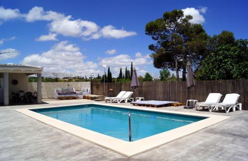 Salinas House | La casa de Lu