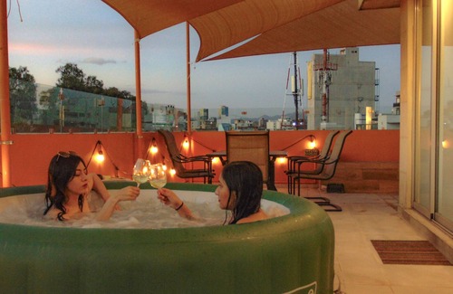 Benito Juarez Condo | La Casa De Lujo Mexico City Penthouse with Jacuzzi