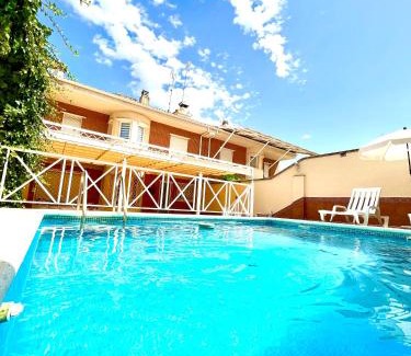Linares House | La casa de María