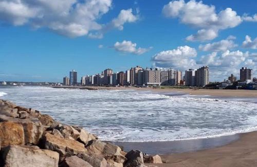 Miramar House | La Casa de Pichona