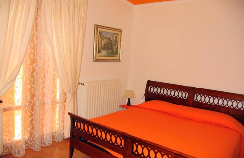Borgo Maggiore Bed & Breakfast | La Casa Dei Boschi