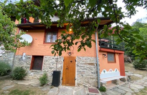 Pont Canavese House | LA CASA DEI NONNI con SPA privata su richiesta