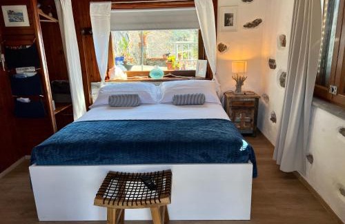 Arzeno House | La Casa Del Doganiere