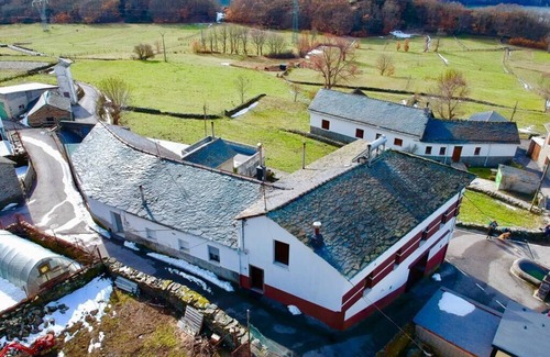 Rabanal de Arriba House | La Casa del Maestro - Complete rental house 3 km from Villablino