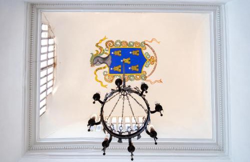 Rubielos de Mora Apartment | La casa del escudo
