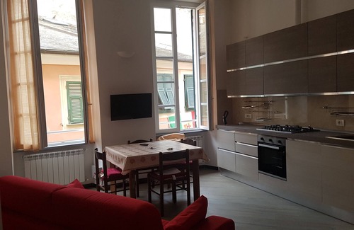 Arzeno Apartment | La Casa del Pinguino - In the Center with AC