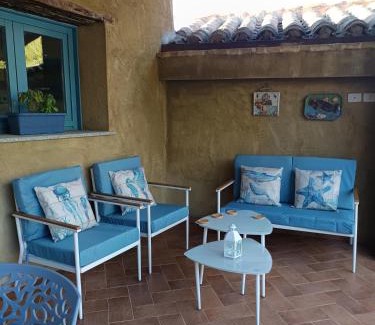 Teulada House | La casa del mandorlo