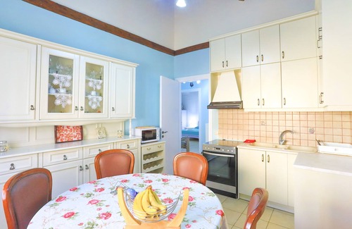 Kassiopi Apartment | La Casa Del Postino: A/C, Wi Fi, near beach