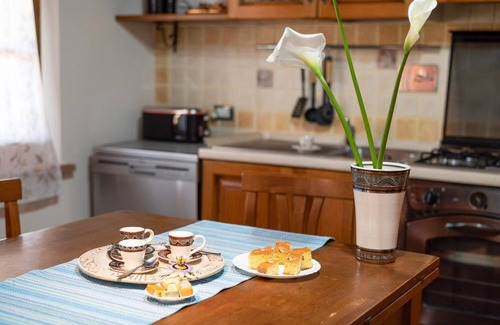 Casamaggiore Villa | La Casa Del Sole - Two Bedroom Villa, Sleeps 6
