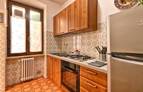Bogliaco Apartment | La Casa del Vento - Appartamento Collina by Theater Home