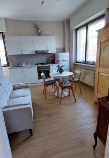 Somma Lombardo Apartment | La casa del viaggiatore