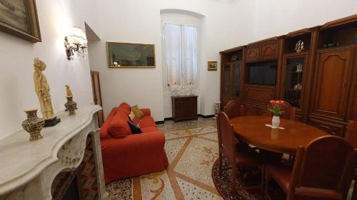 Castelletto Apartment | La Casa dell'Arte - The House of Art