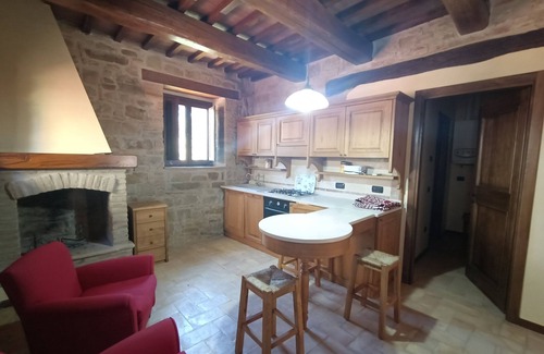 Camerino Apartment | La Casa Della Torre