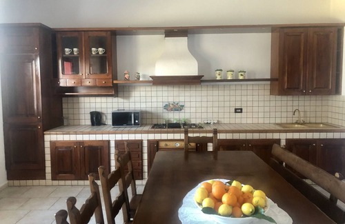 San Roberto House | La casa delle Ortensie Guest House