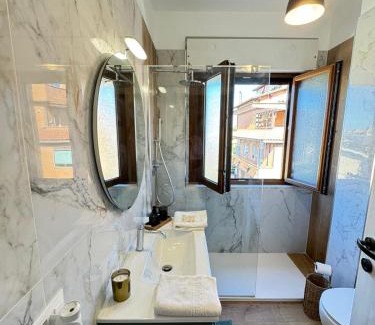 Zona XIX Casal Morena Apartment | La Casa di Enea