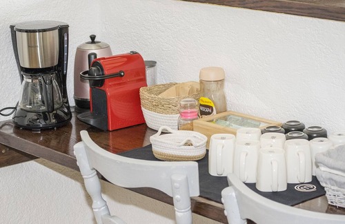 Kircija Villa | La Casa di Kyra, surrounded by greenery in a quiet location with pool and sauna