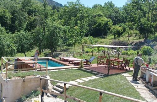 Mulazzo House | La Casa di Loia, casa vacanze con piscina esclusiva