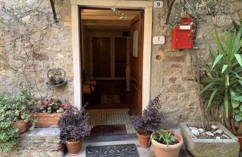 Montemarcello House | La Casa di Mezzo - The Middle House