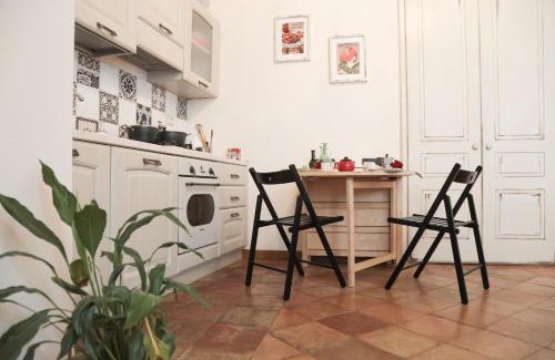 Rione Duomo Apartment | LA CASA DI NONNA LELLA 1