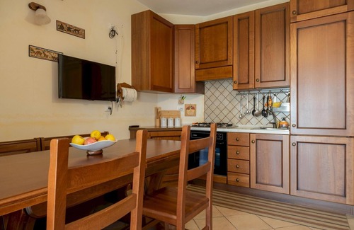 Solto Collina Apartment | La Casa di Sarah in Solto Collina