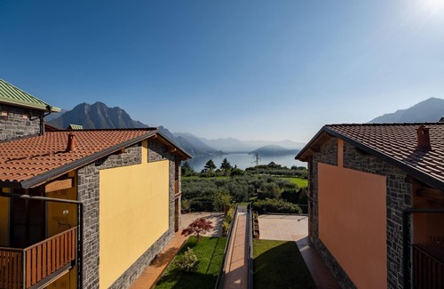 Solto Collina Apartment | La Casa di Sarah in Solto Collina