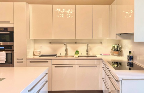 Brienne House | La Casa Do - A haven of peace on the water's edge