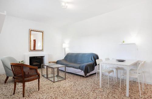 Barrio Nuevo House | La Casa