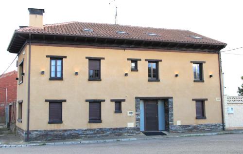 Valverde de la Virgen House | La casa vieja
