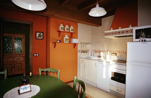 Sorribas Cottage | "La Casa" for 4 persons