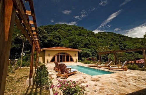 La Cruz House | La Casa Grande, Luxury 5 bedroom Villa
