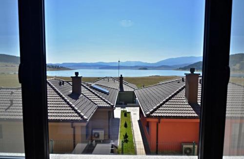 Rakitovo Resort | La Casa Hotel