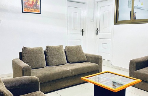 Accra Apartment | La Casa Maite - Stunning Studio Apartment