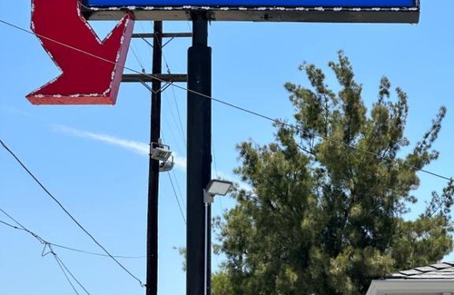 Sun Valley Hotel | La Casa Motel, Los Angeles - Burbank Airport
