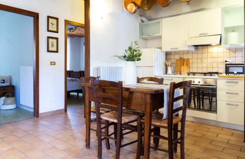 Castelnovo ne' Monti Apartment | La casa nel borgo