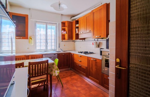 Grandate Apartment | La Casa Nel Sole - 10 minutes from Lake Como!