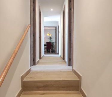 Almorox Villa | La Casa OM