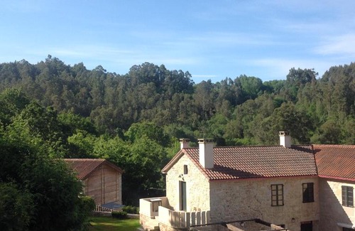 Callobre Apartment | La Casa Roxa, naturaleza en Galicia a 12 kms. del mar