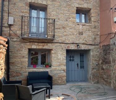Palmaces de Jadraque House | La Casa Rural de Pálmaces